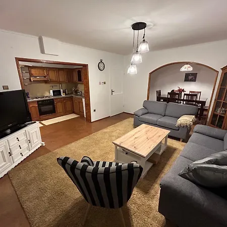 Domus Est Alba * Sarajevo