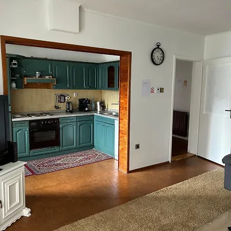 Villa Domus Est Alba *